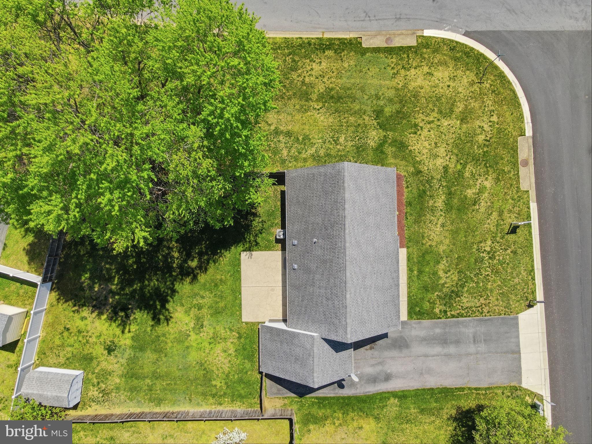 NORTHVIEW AT LAKE VILLAGE - Residential