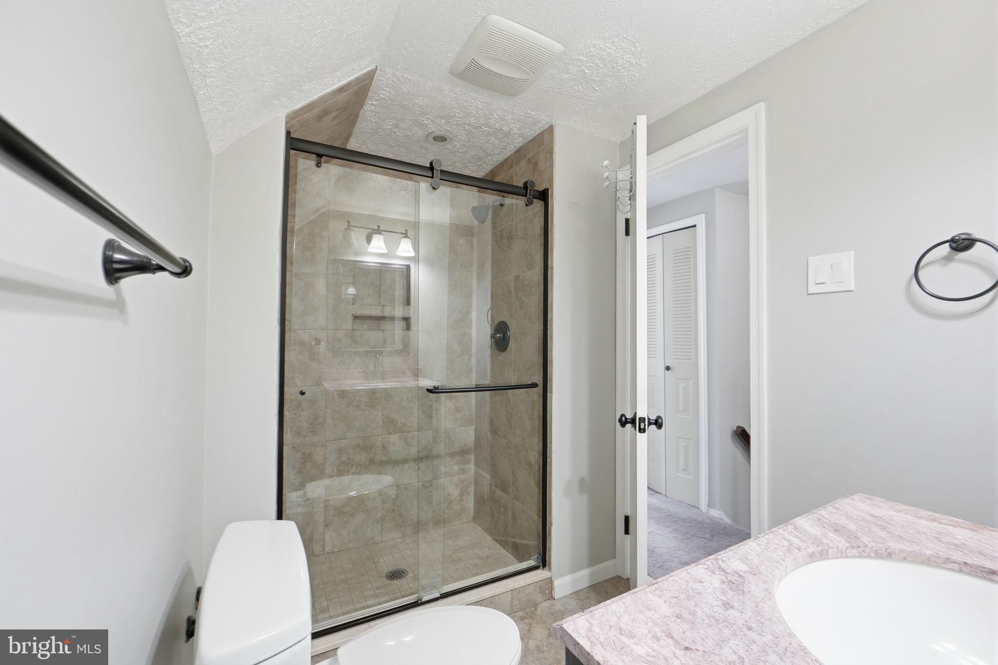 NORTHVIEW AT LAKE VILLAGE - Residential