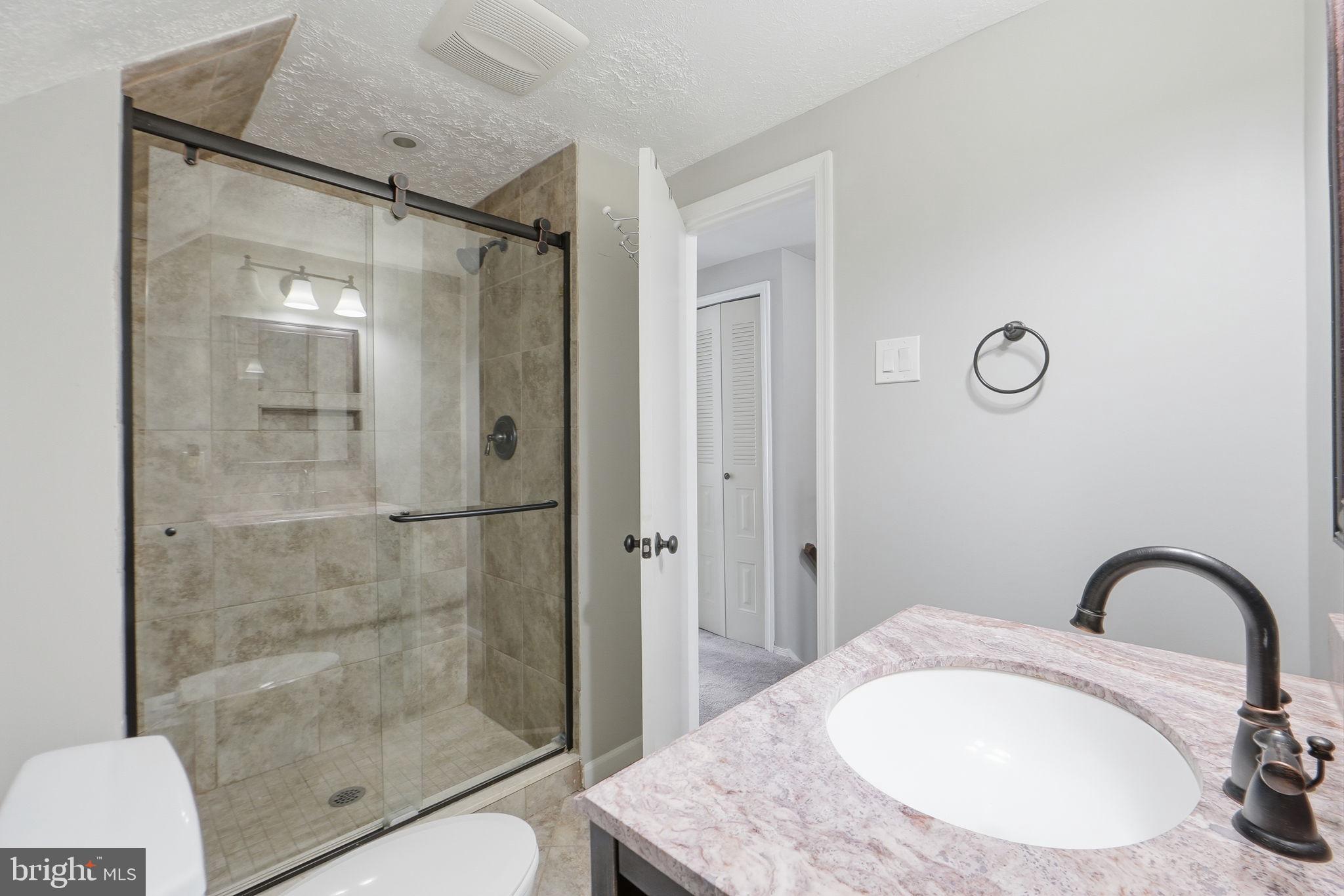 NORTHVIEW AT LAKE VILLAGE - Residential