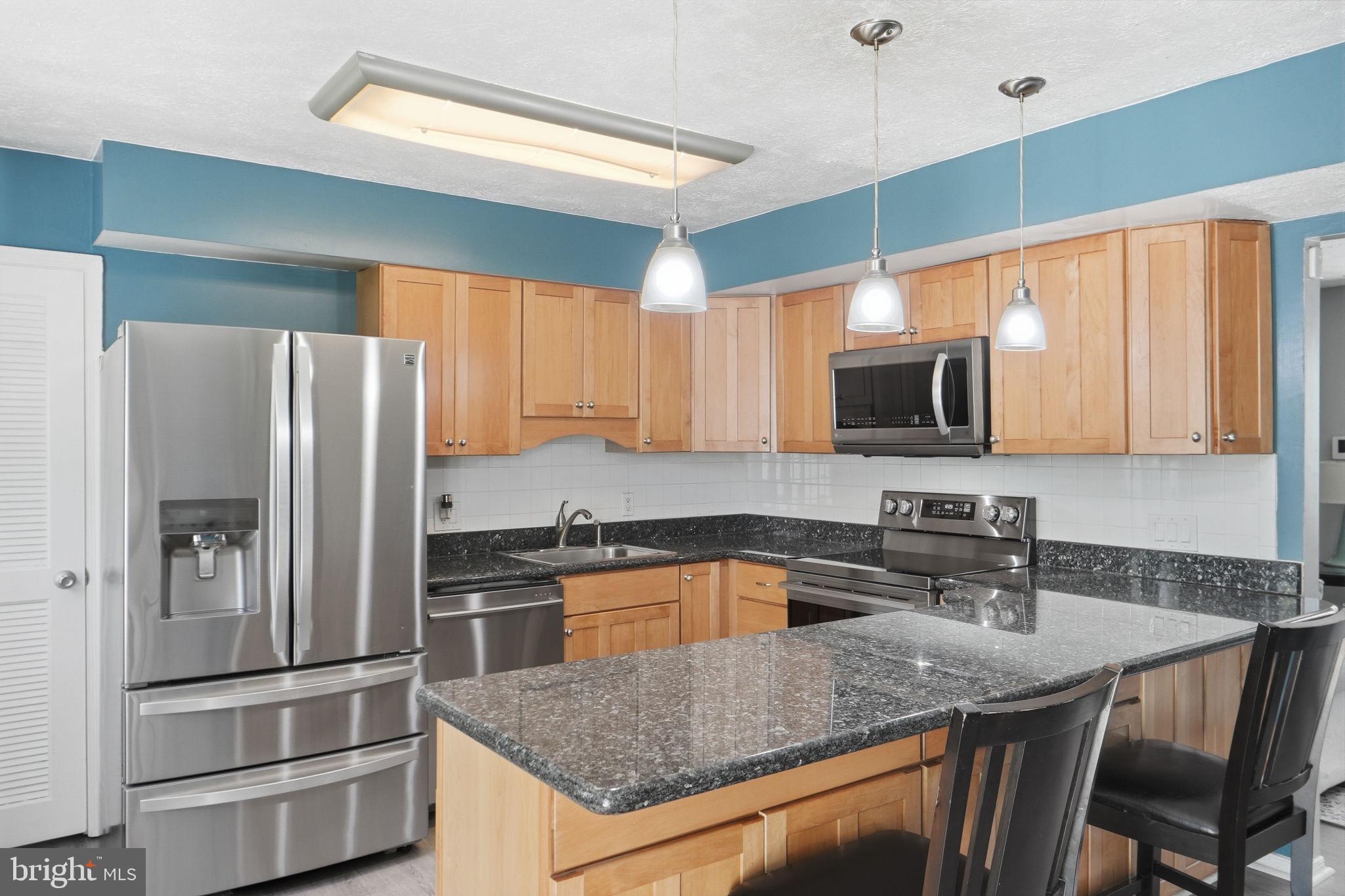 NORTHVIEW AT LAKE VILLAGE - Residential