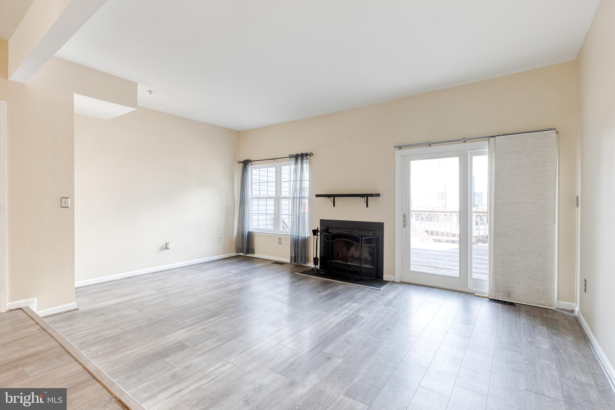 STONEY BEACH - Residential Lease