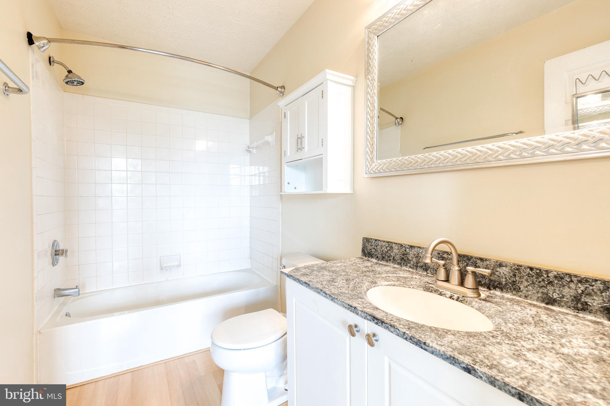 STONEY BEACH - Residential Lease