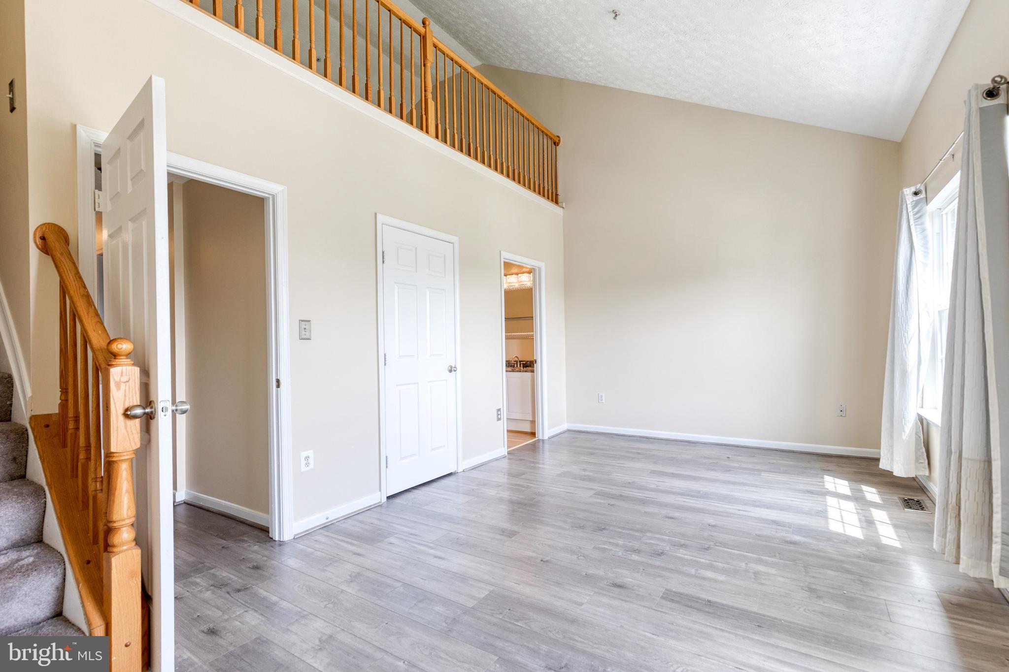 STONEY BEACH - Residential Lease