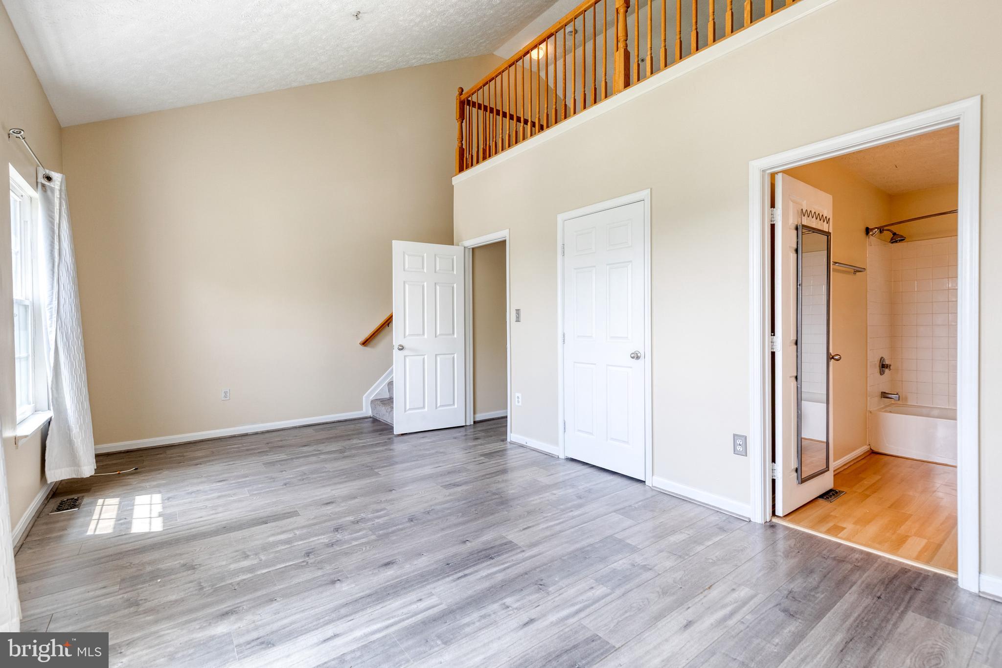 STONEY BEACH - Residential Lease