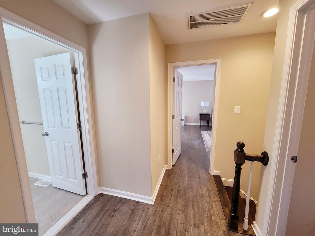Photo of 7122 Oak Ridge Road, FALLS CHURCH, VA 22042 (MLS # VAFX2273622)