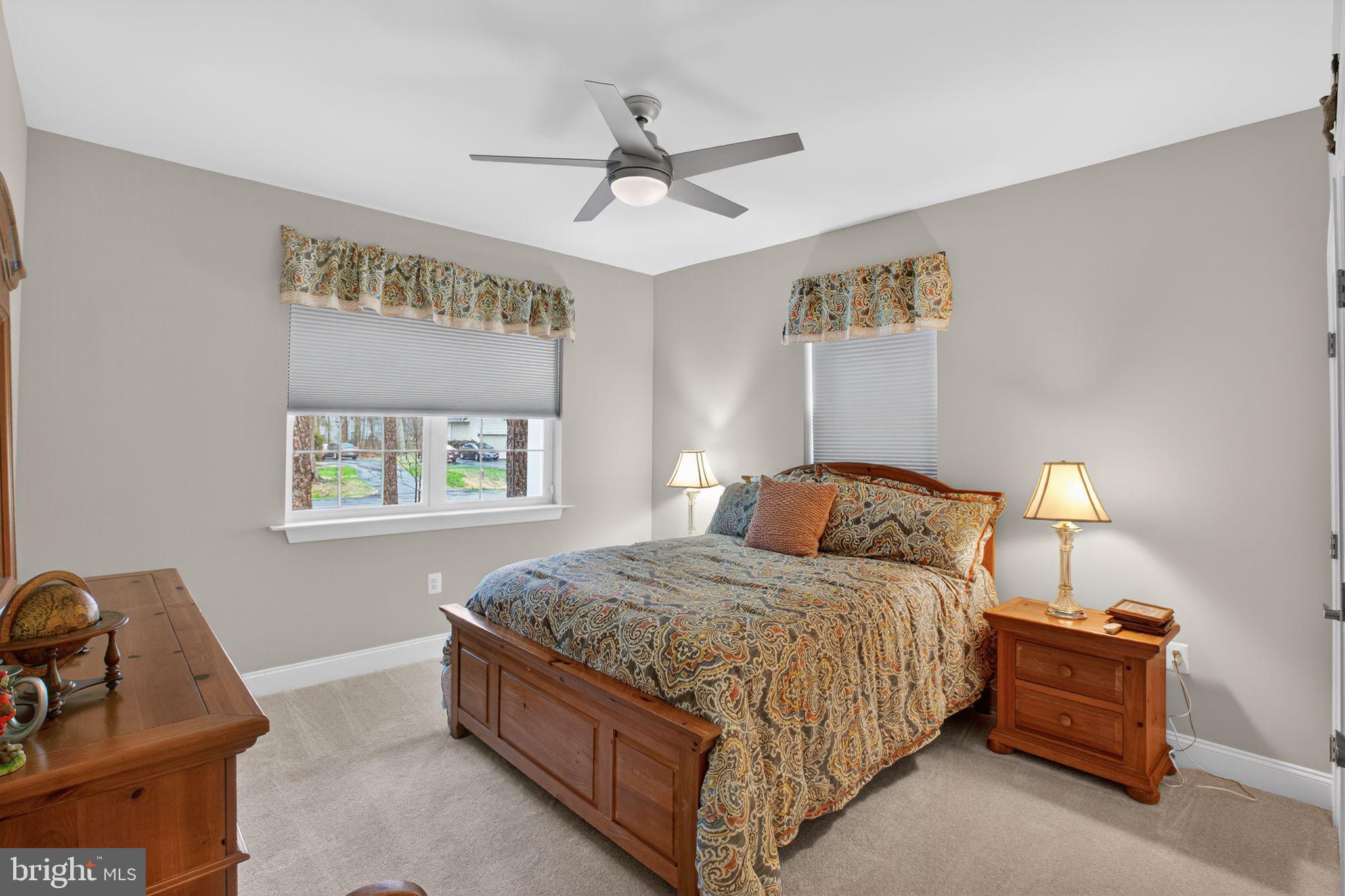 SWAN POINT - Residential