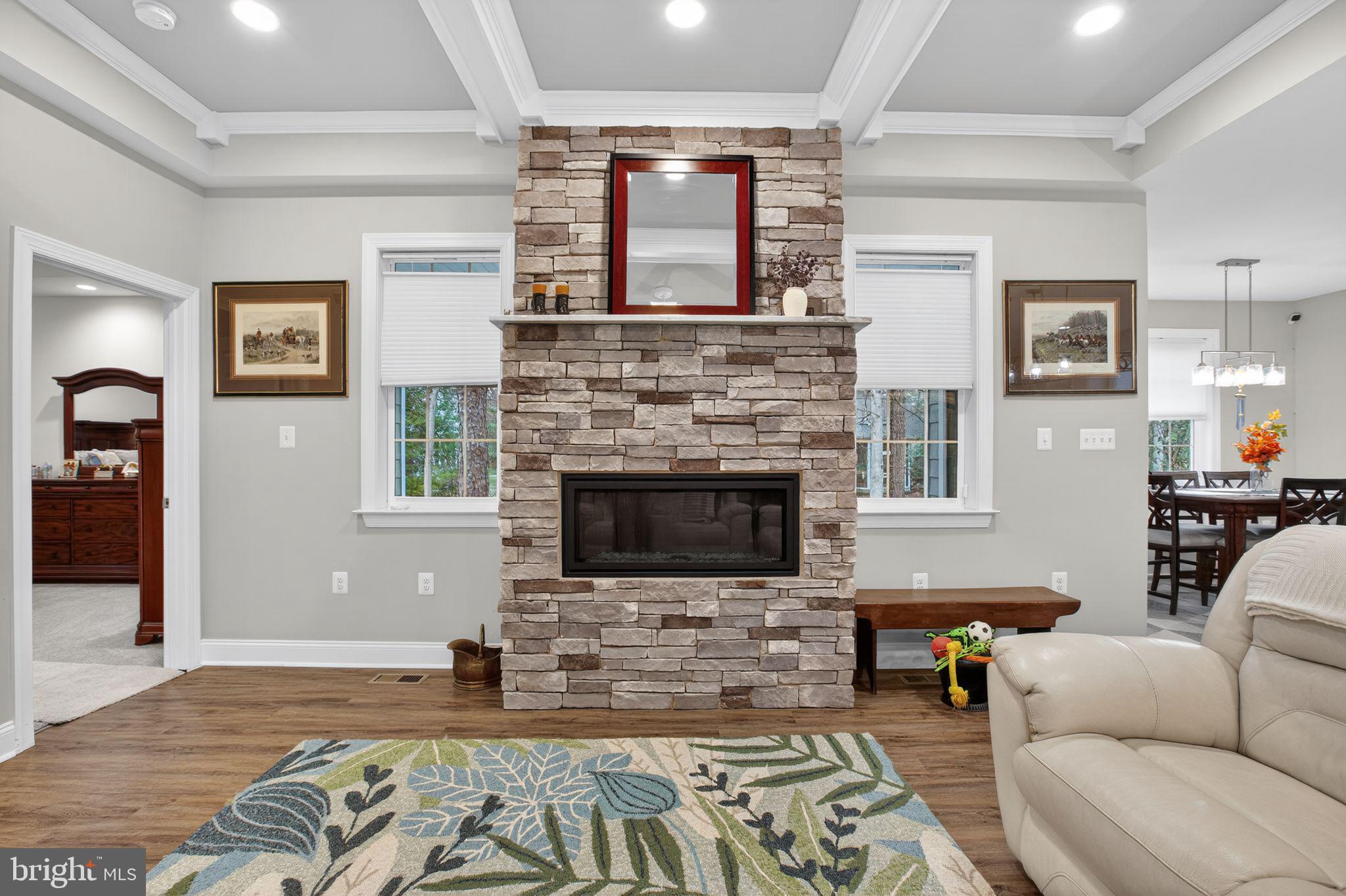 SWAN POINT - Residential