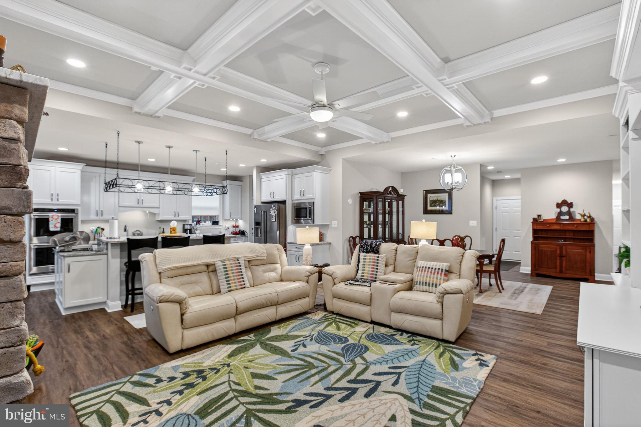 SWAN POINT - Residential