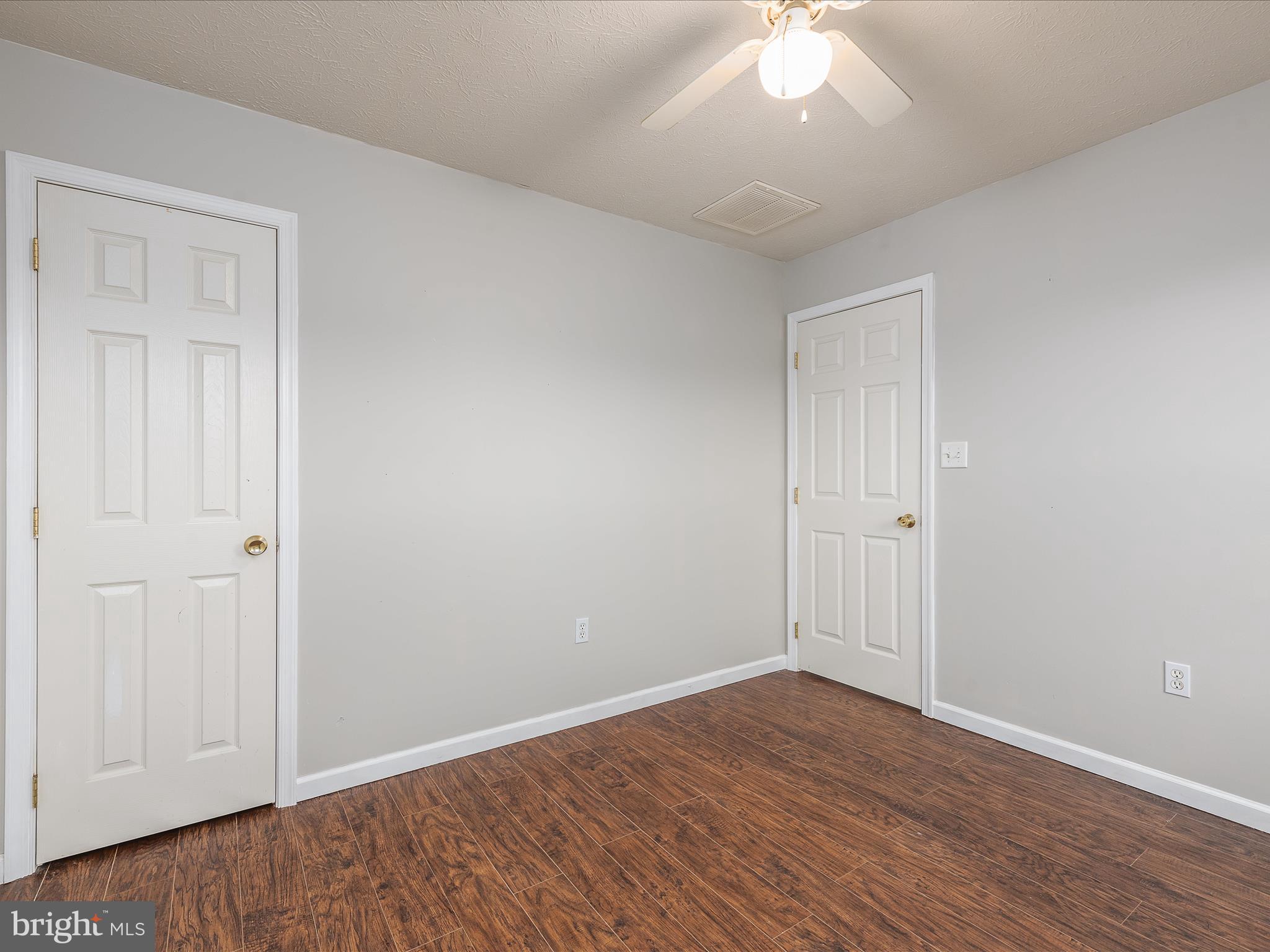 PEBBLE RIDGE - Residential