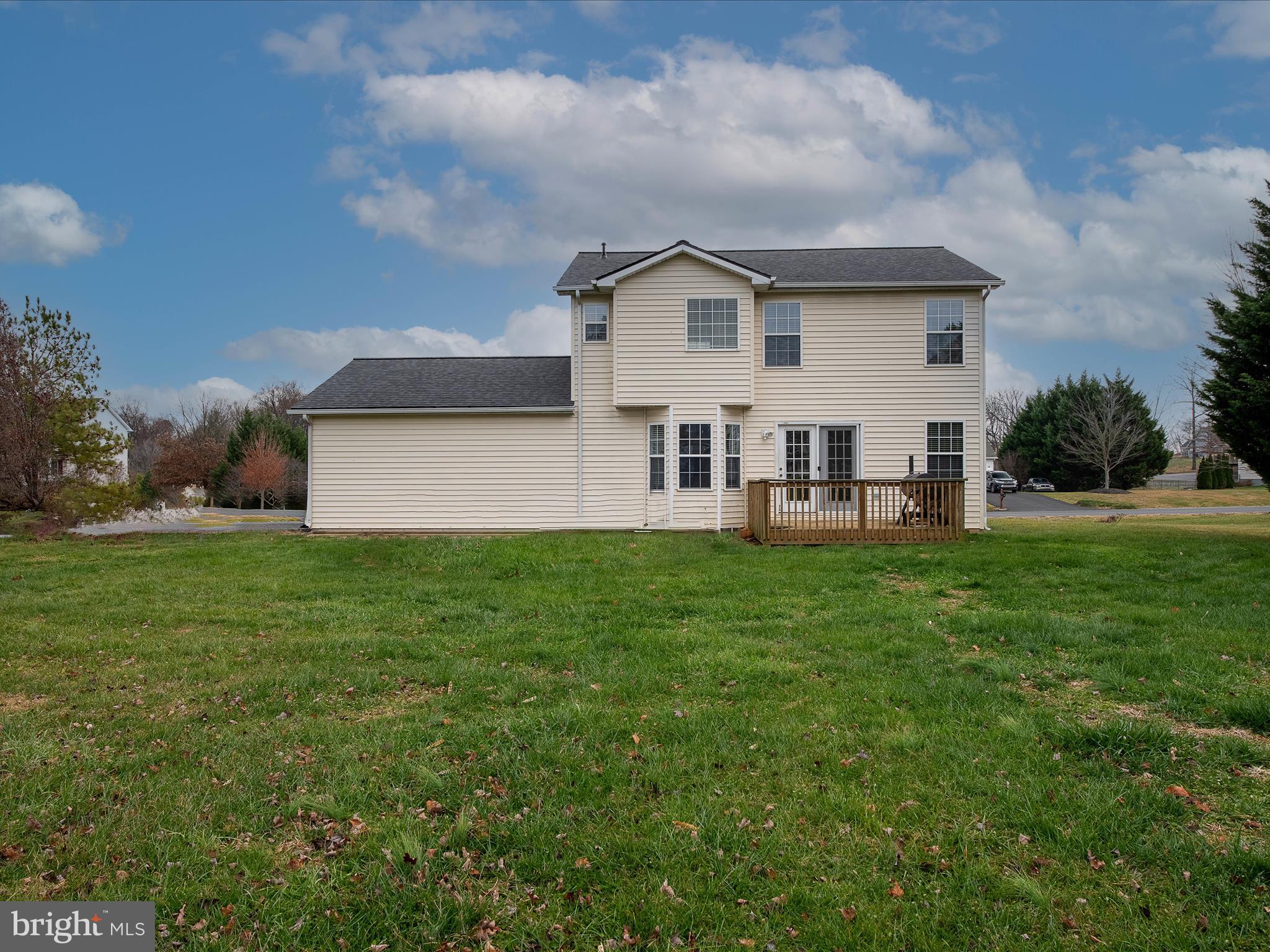 PEBBLE RIDGE - Residential