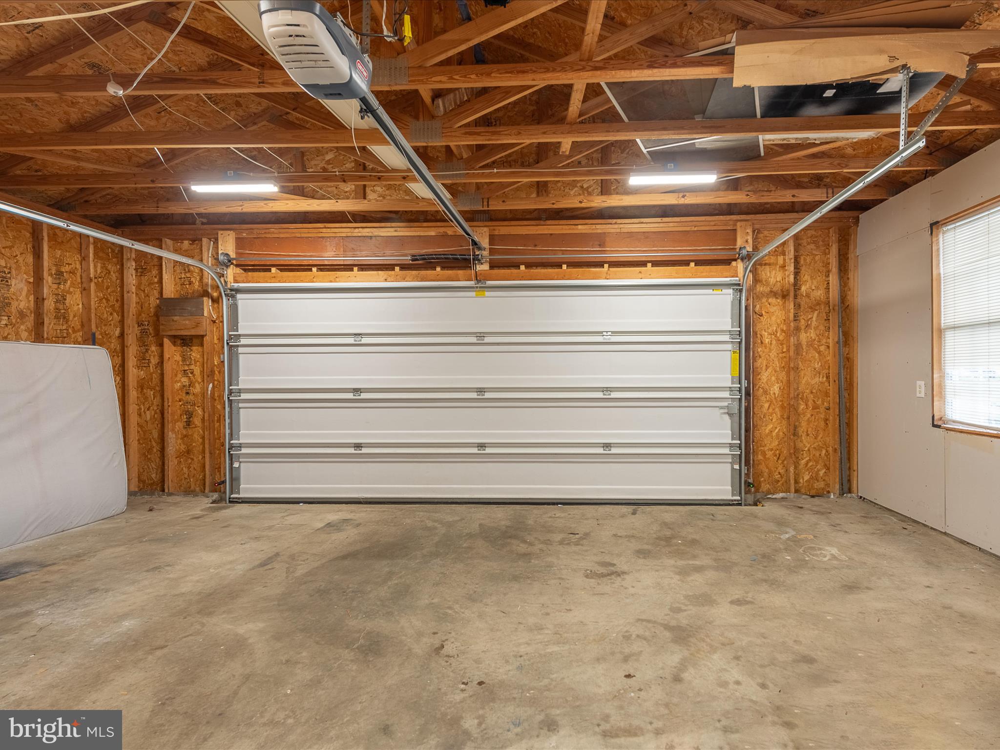 PEBBLE RIDGE - Residential