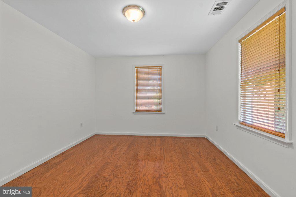 RADIANT VALLEY - Residential