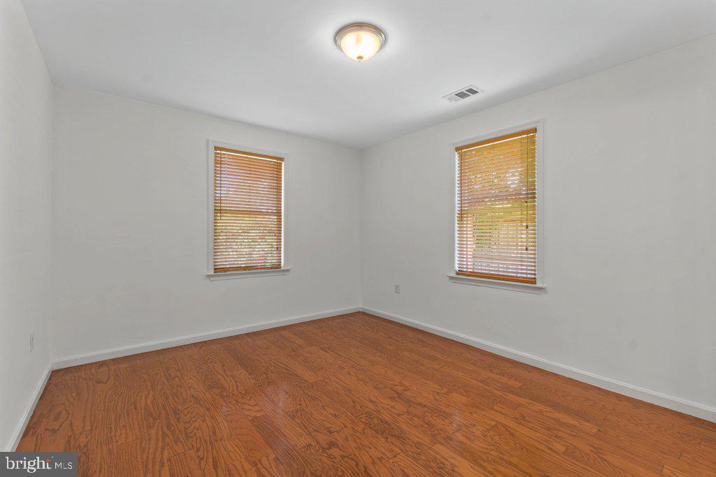 RADIANT VALLEY - Residential