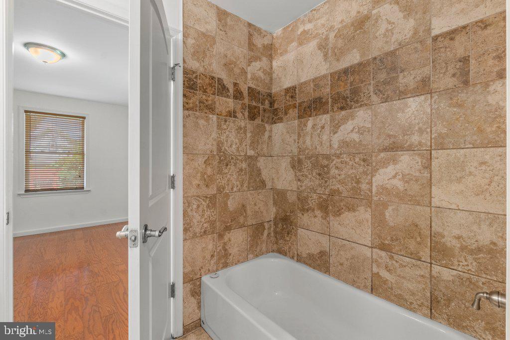 RADIANT VALLEY - Residential