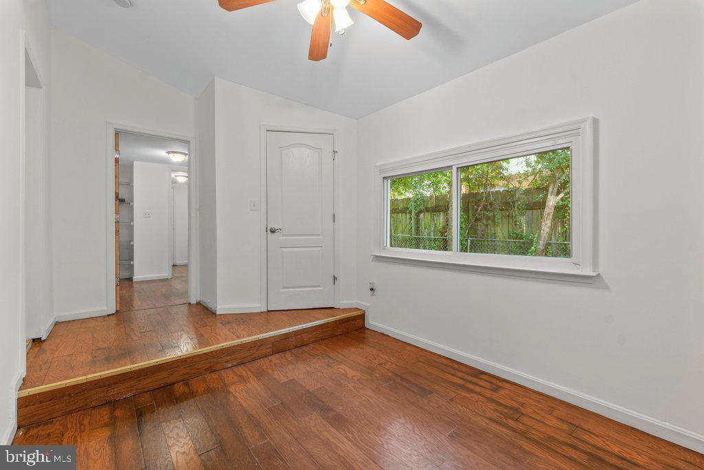 RADIANT VALLEY - Residential