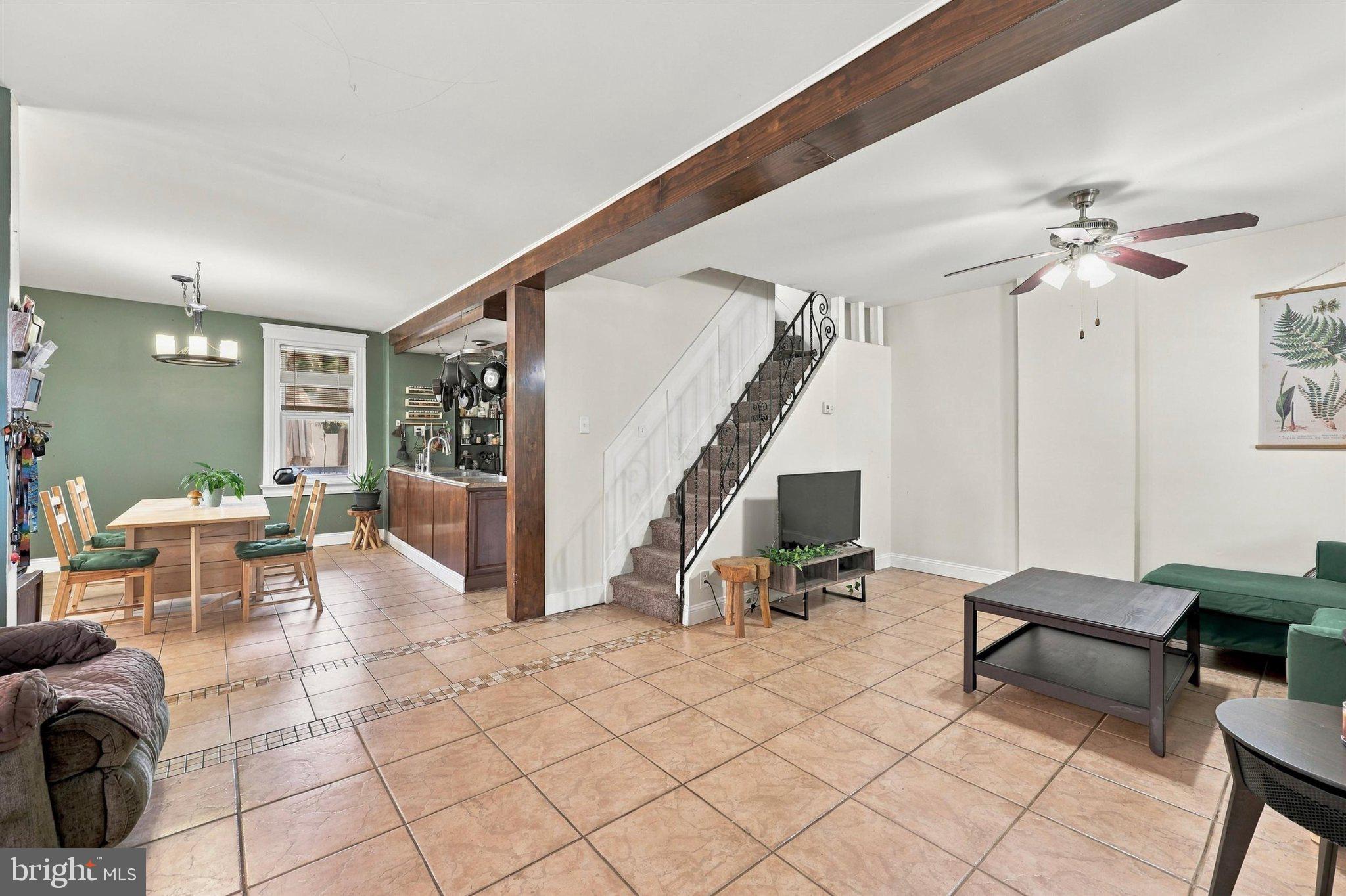 1424 JUNIPER STREET