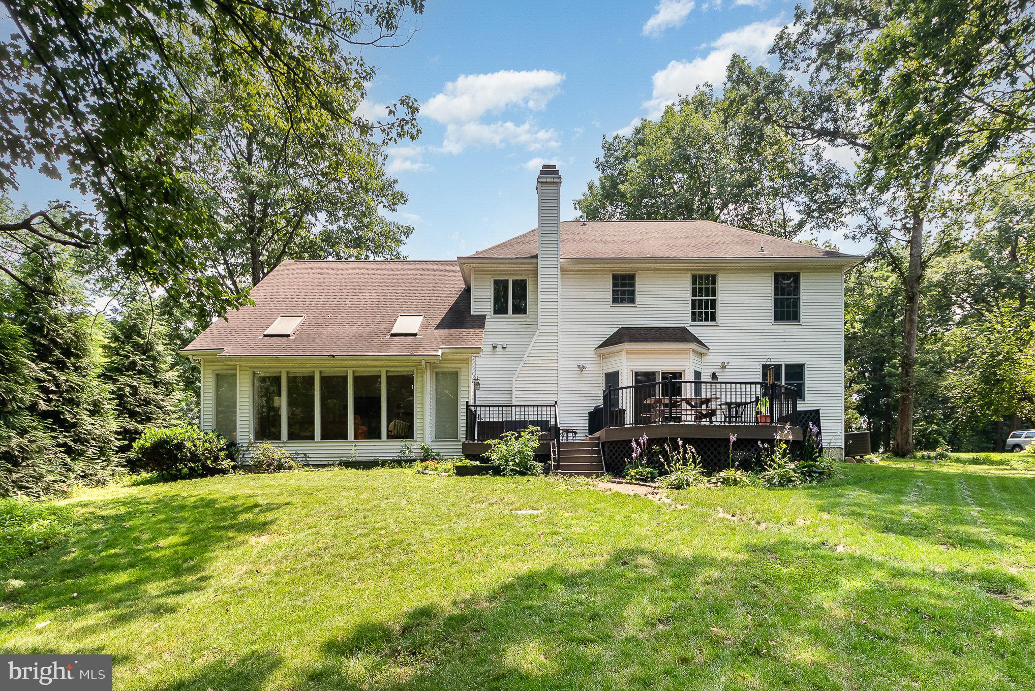 16 TRIPLETT COURT