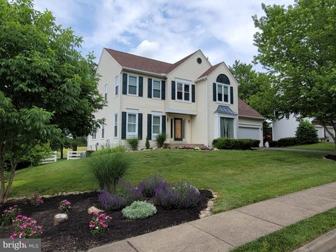 A home in MARSHALL