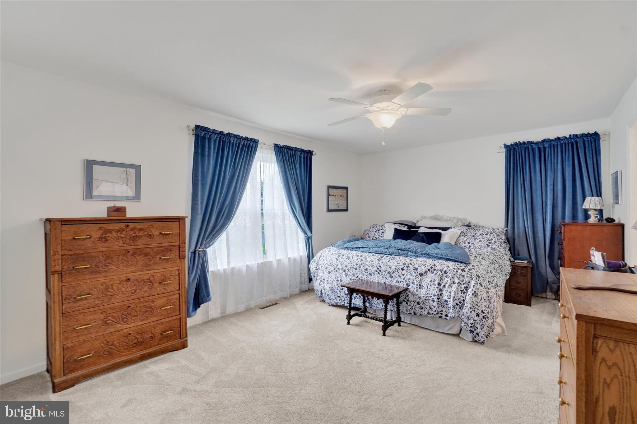 EQUINE MEADOWS - Residential