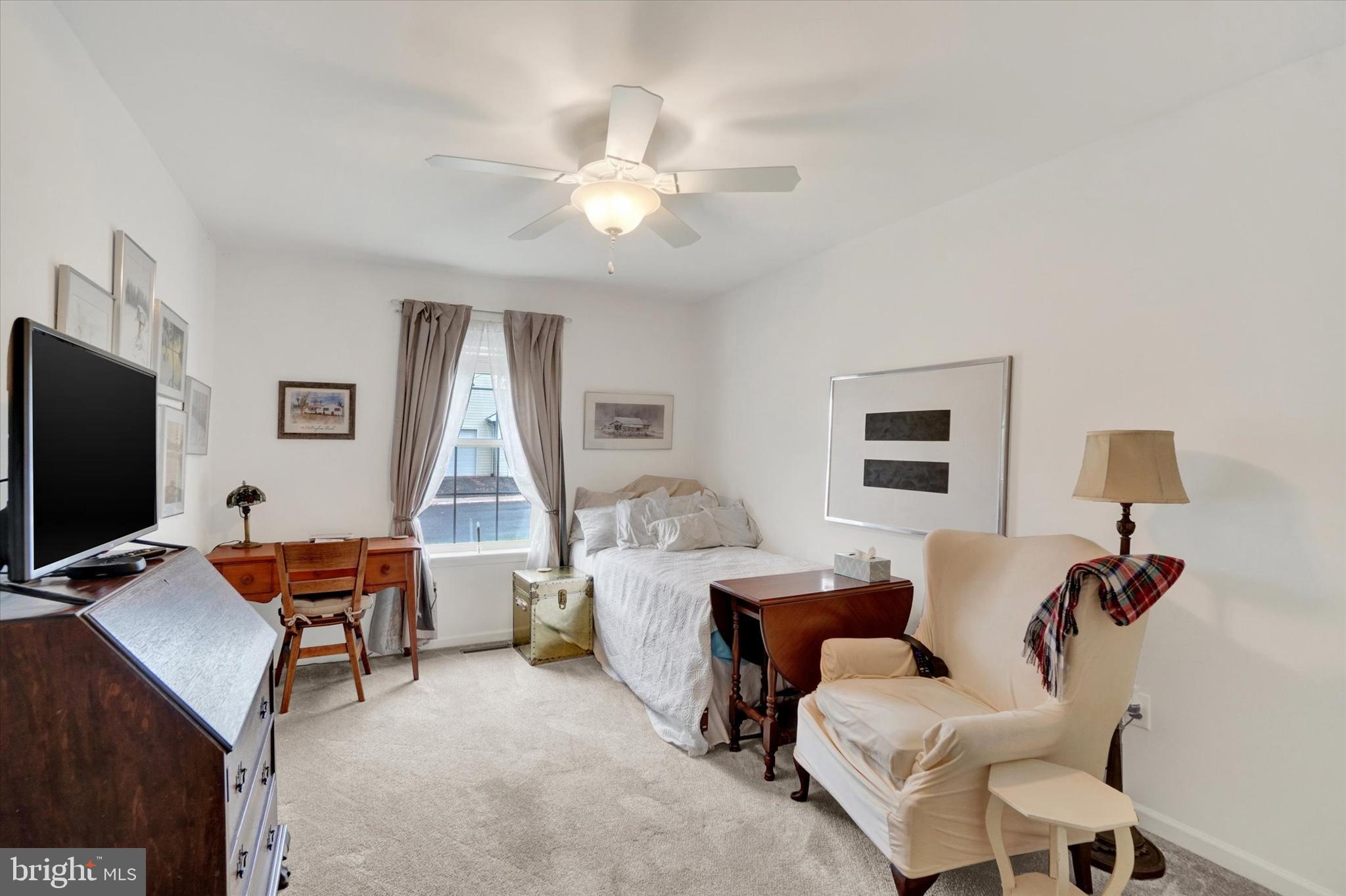 EQUINE MEADOWS - Residential