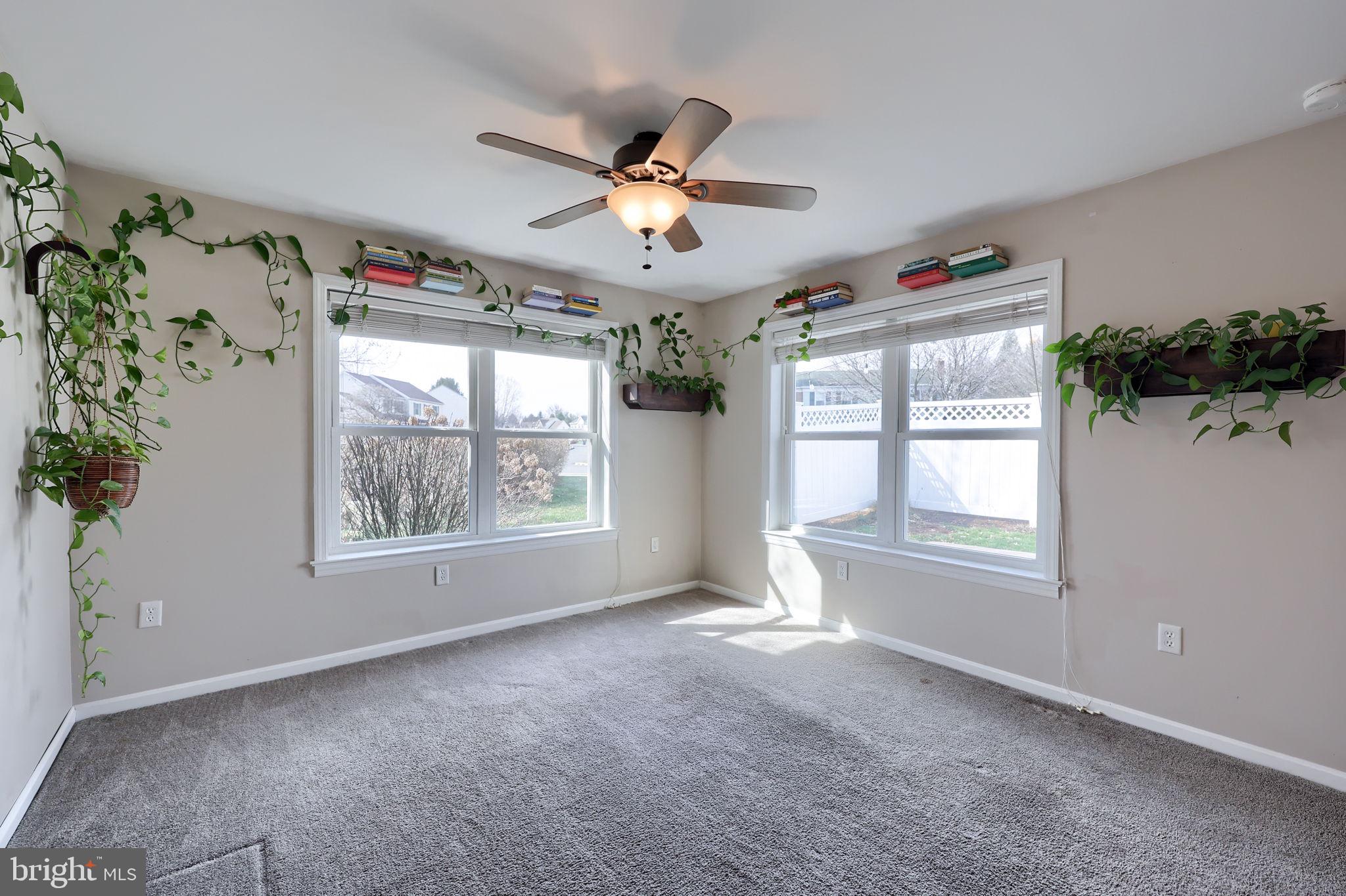 STAFFORDSHIRE - Residential