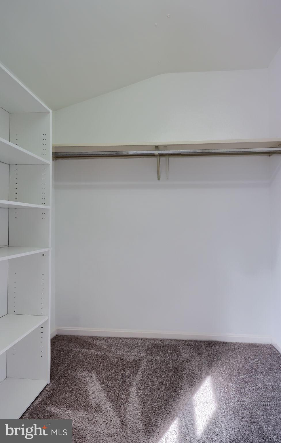 STAFFORDSHIRE - Residential