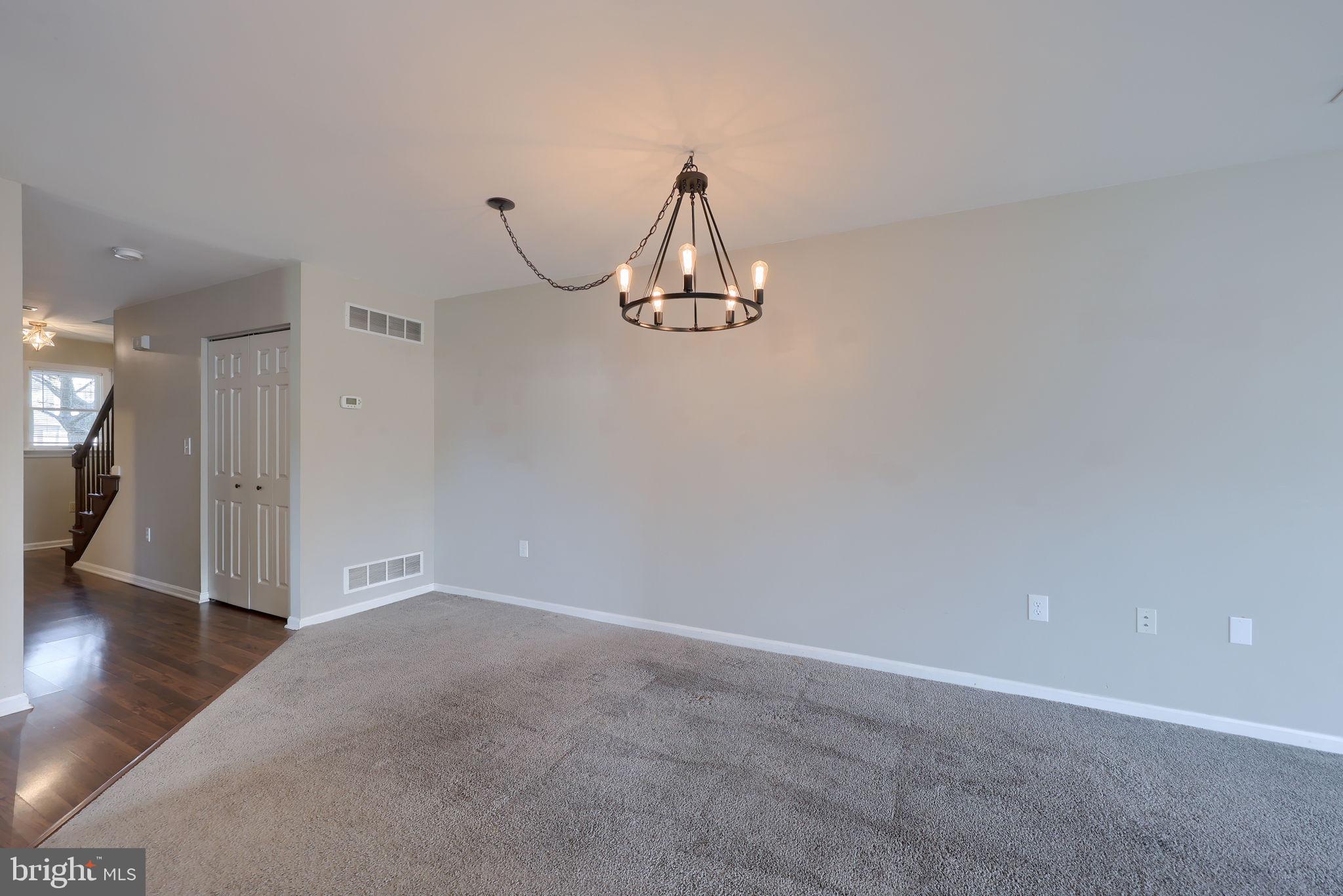 STAFFORDSHIRE - Residential