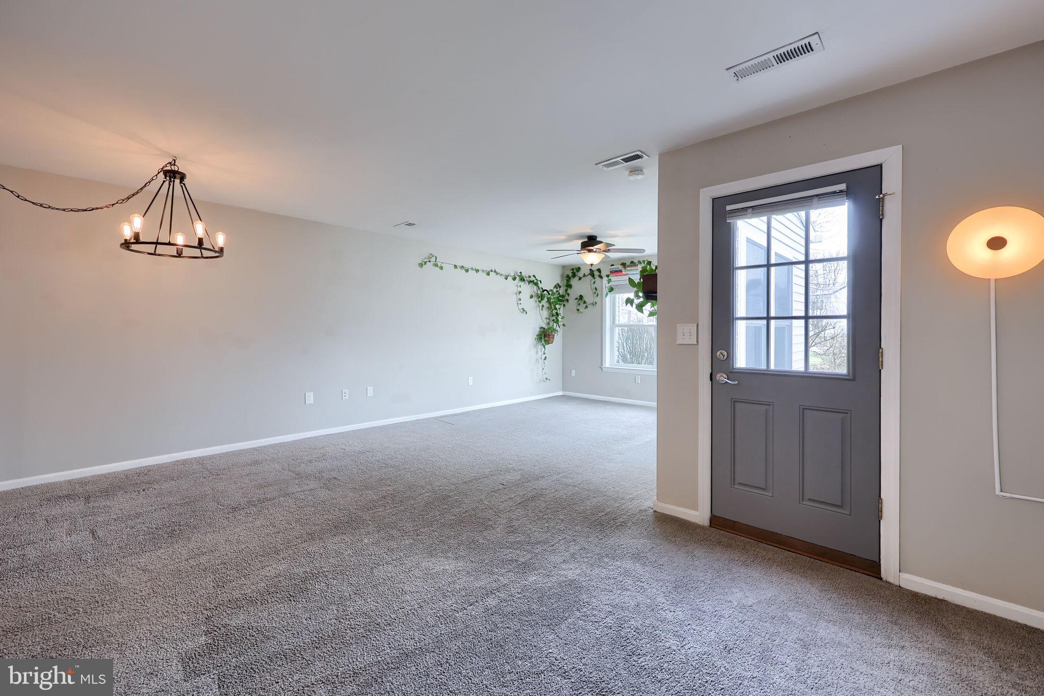 STAFFORDSHIRE - Residential