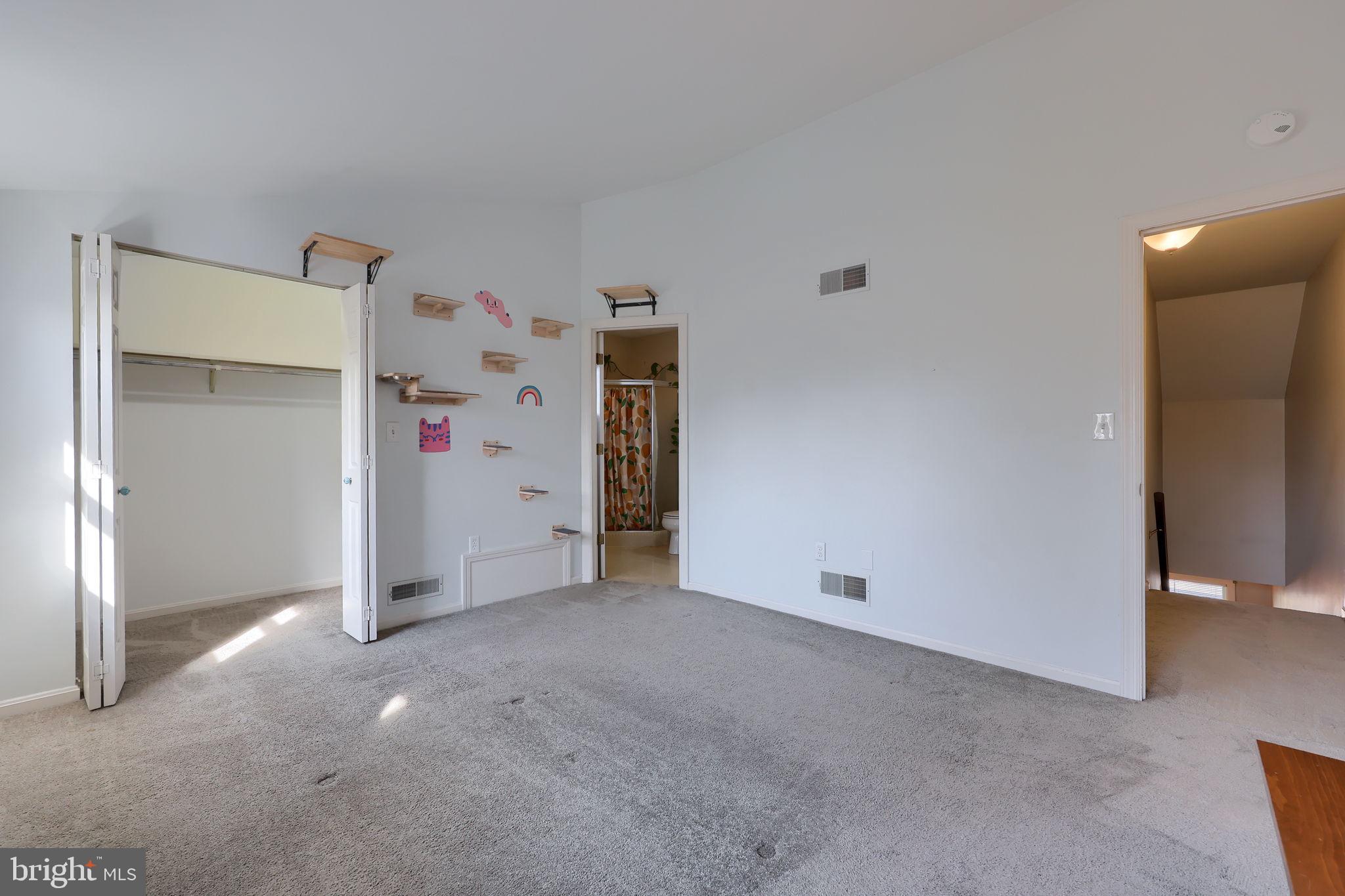 STAFFORDSHIRE - Residential