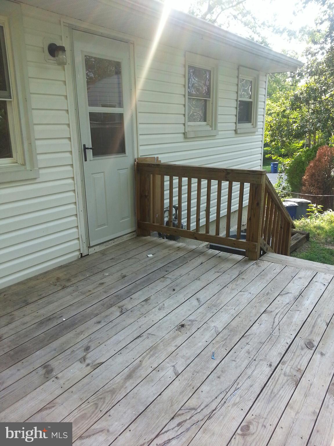 FAIRFAX HOMES - Residential Lease