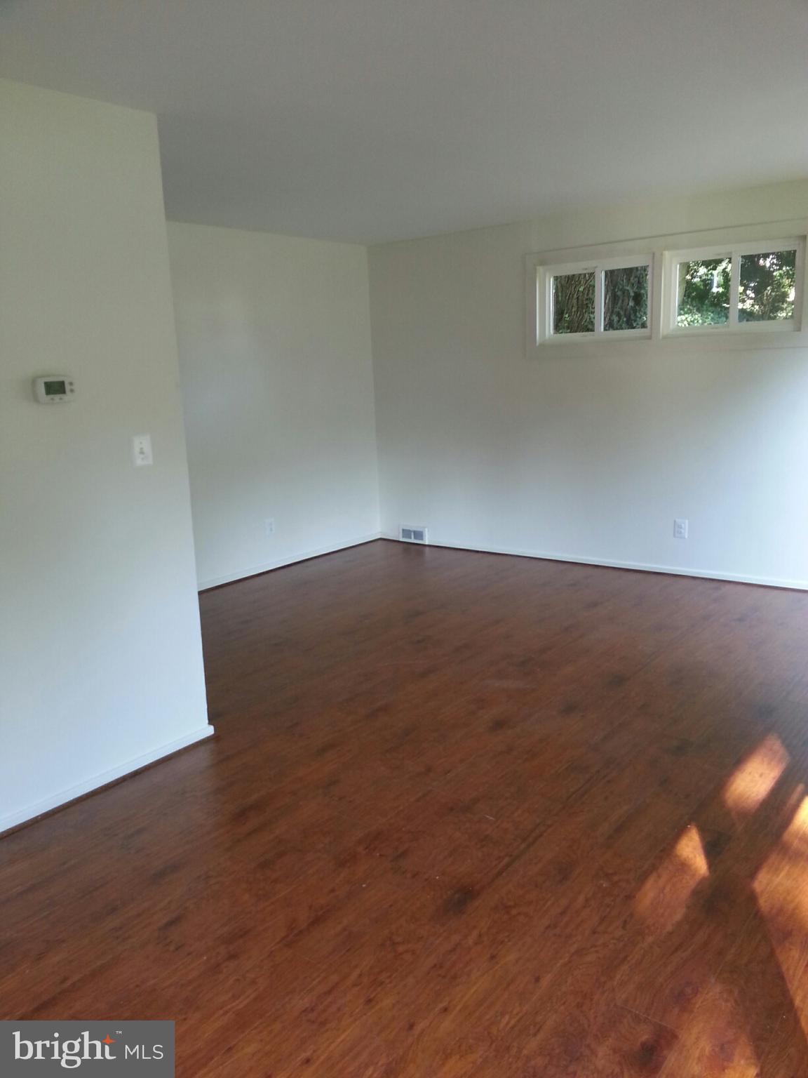 FAIRFAX HOMES - Residential Lease