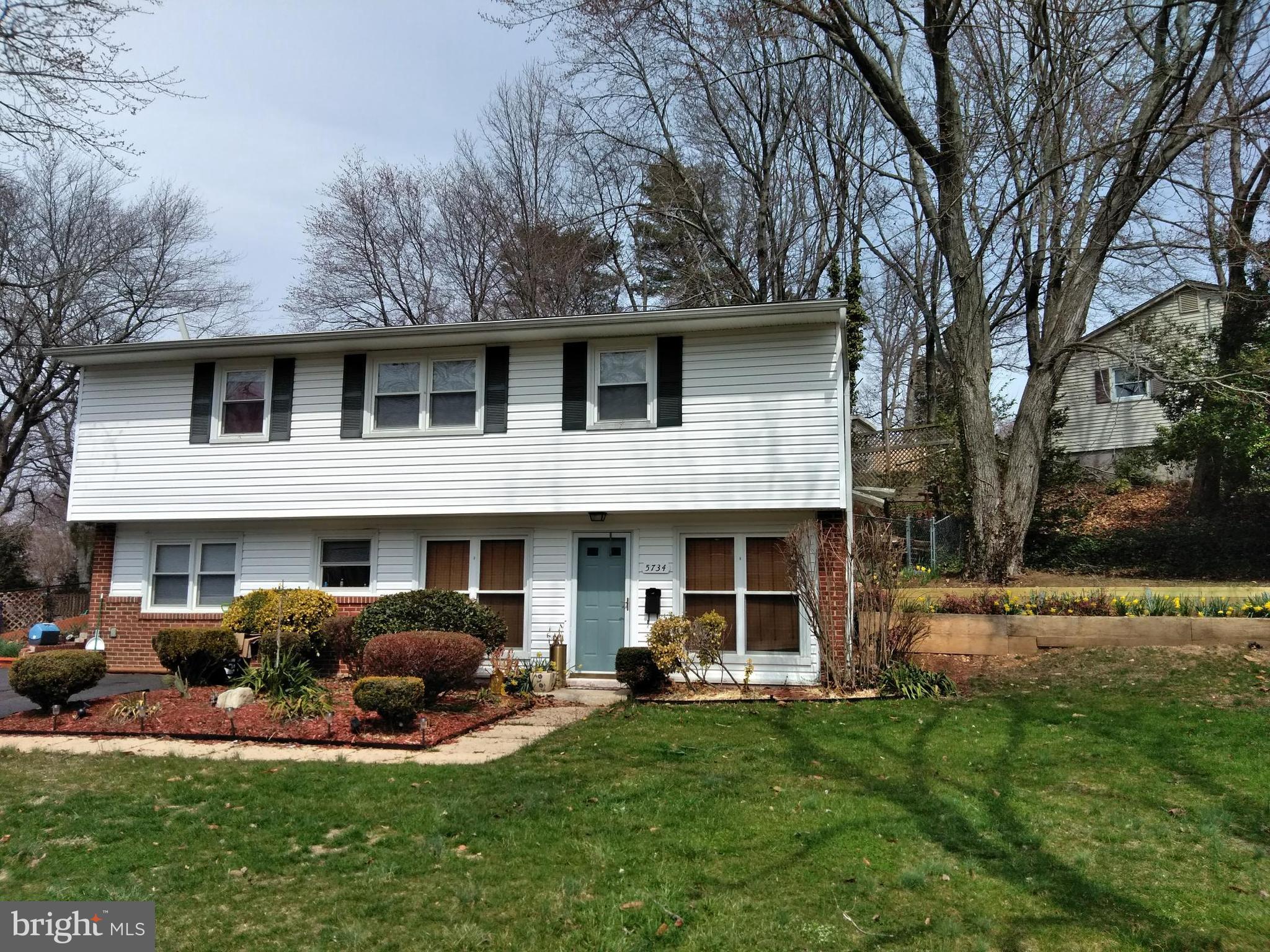 FAIRFAX HOMES - Residential Lease