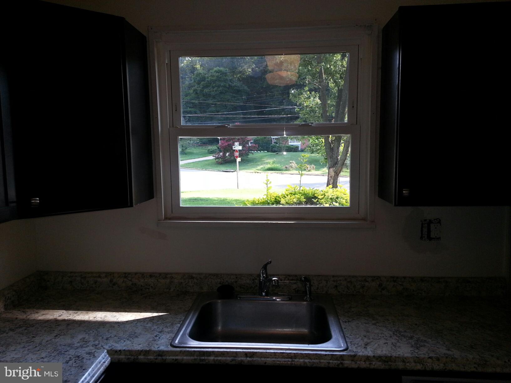 FAIRFAX HOMES - Residential Lease