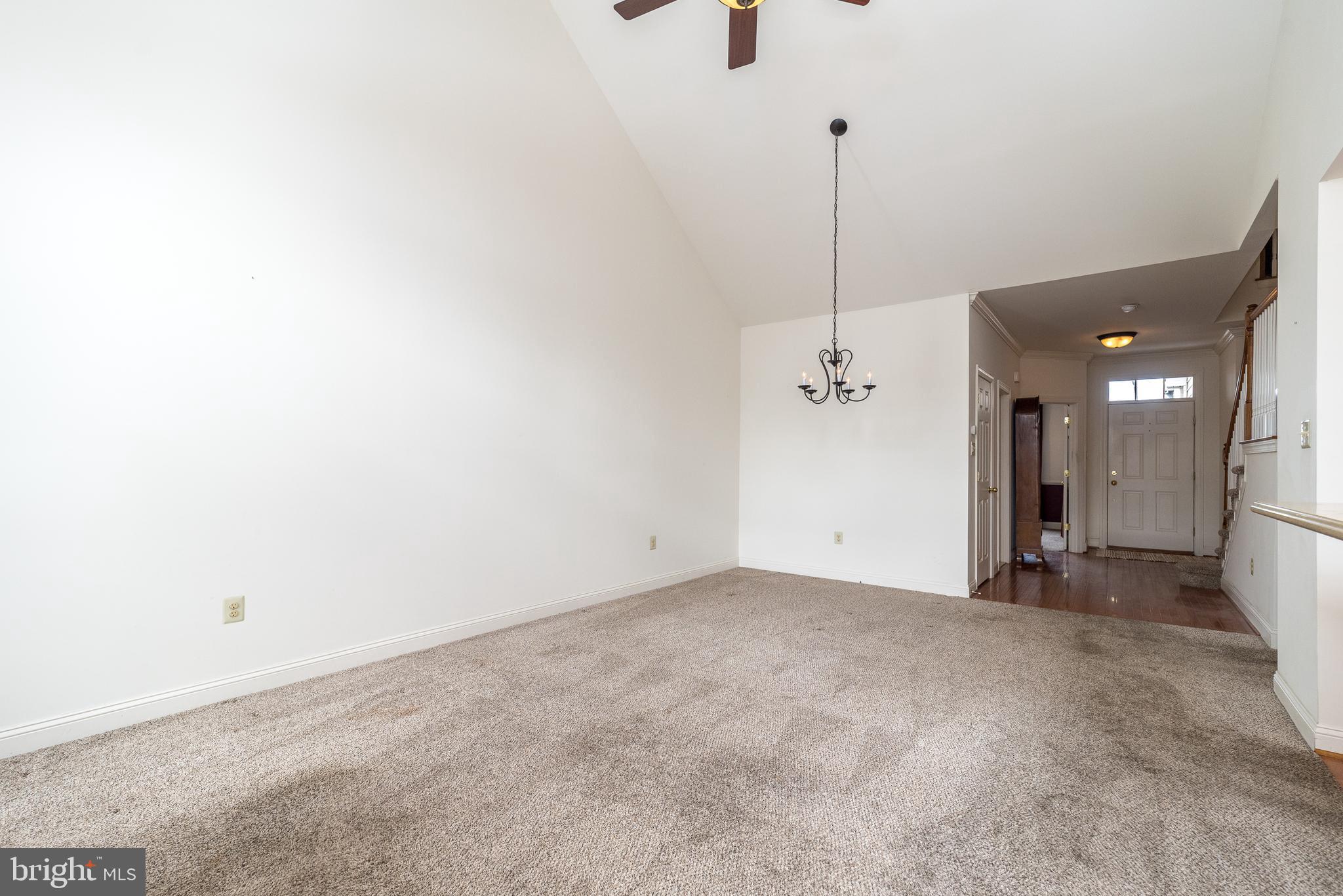 MONTGOMERY WALK - Residential