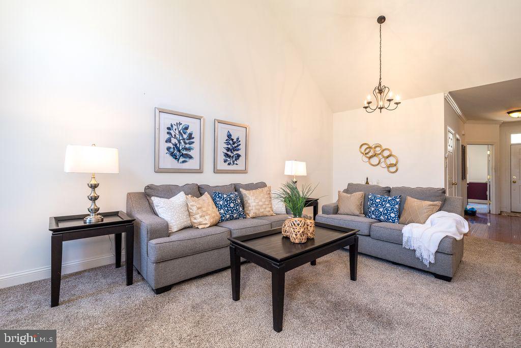 MONTGOMERY WALK - Residential