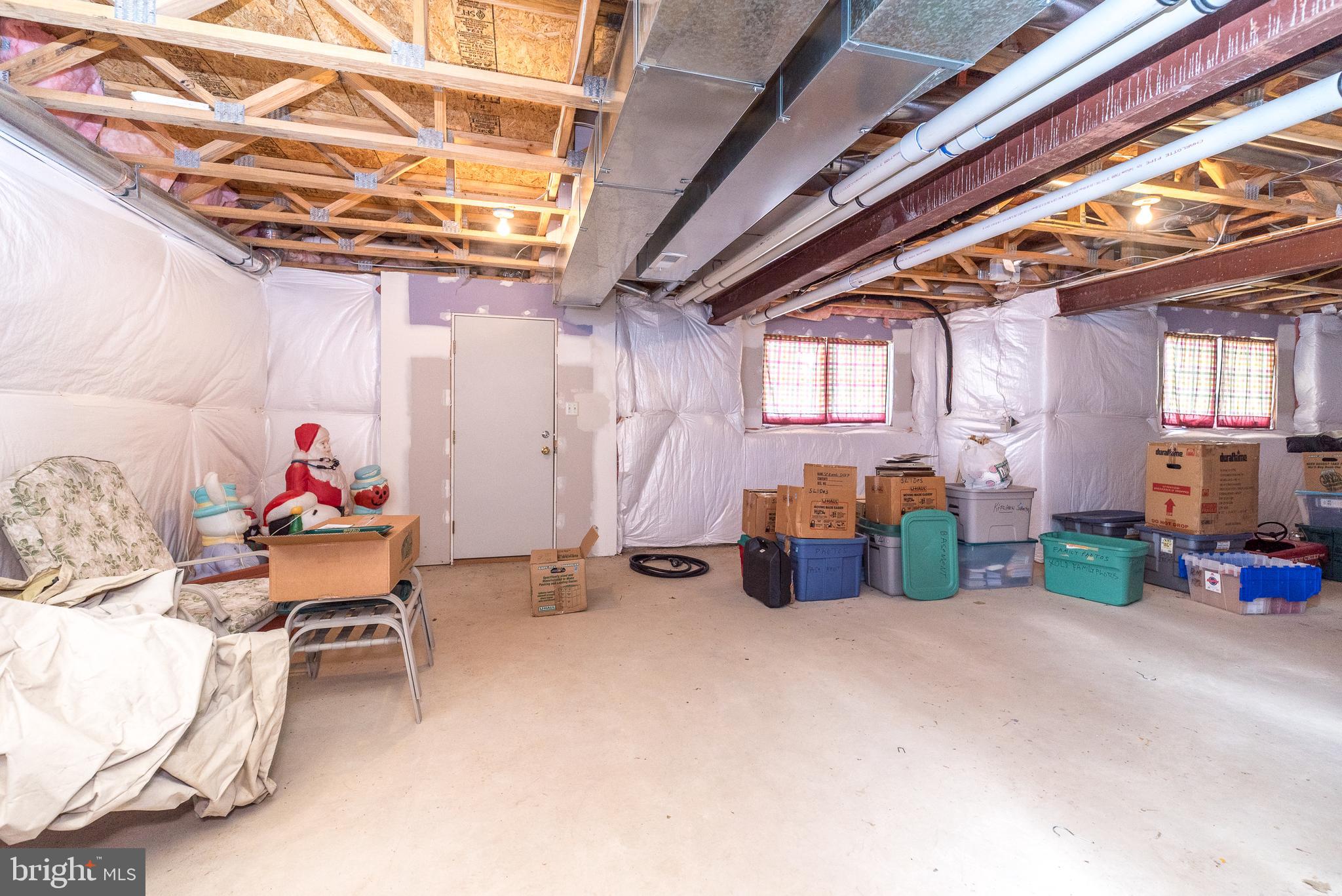 MONTGOMERY WALK - Residential