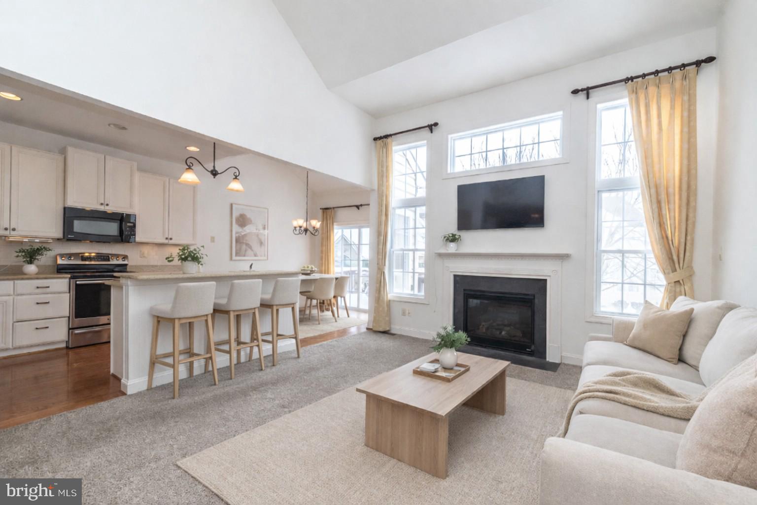 MONTGOMERY WALK - Residential