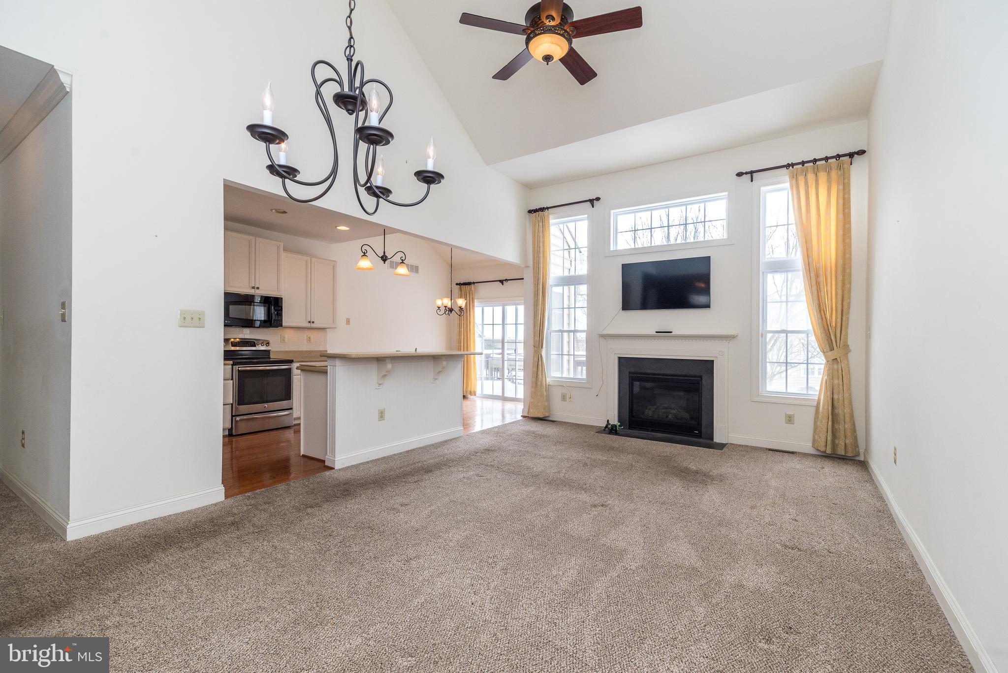 MONTGOMERY WALK - Residential