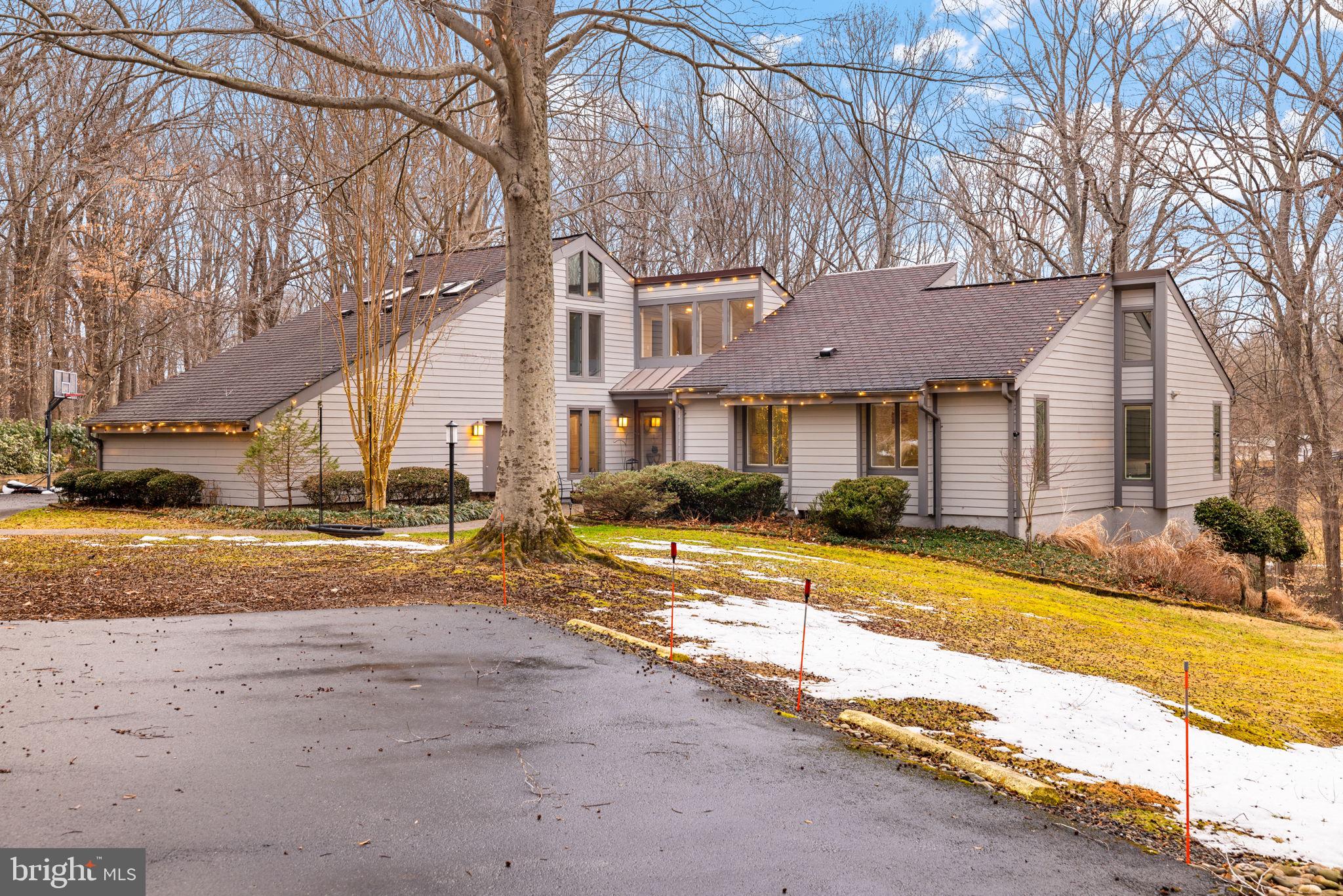 5500 BEECH RIDGE DRIVE