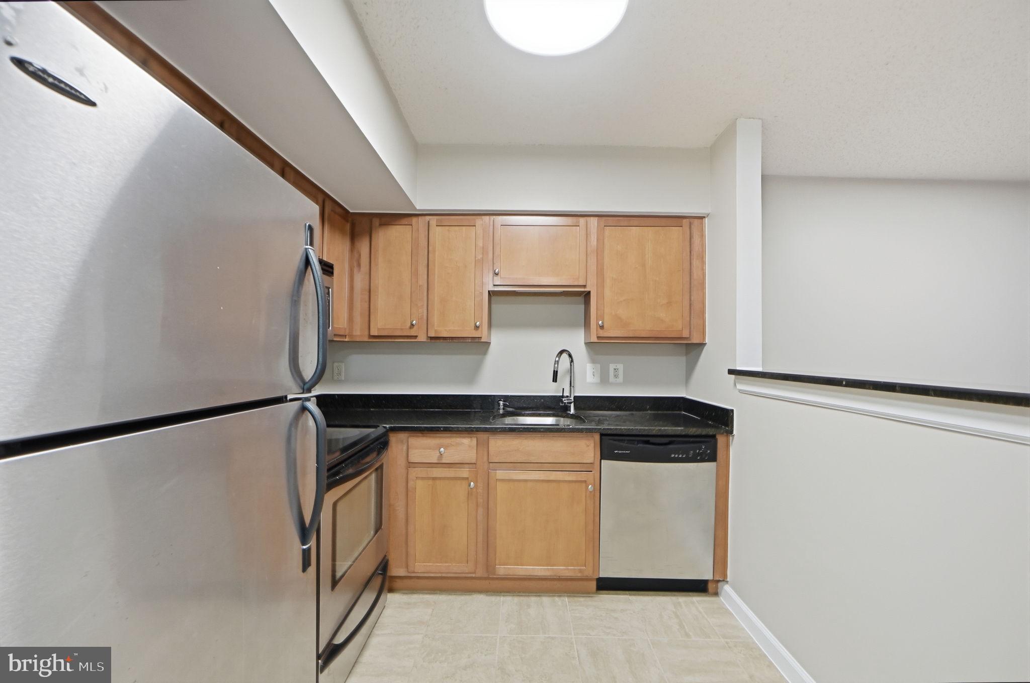 1001 N RANDOLPH STREET 112