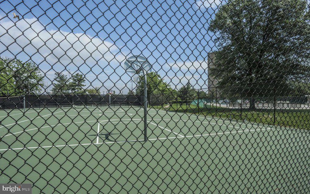 PARC EAST - Residential