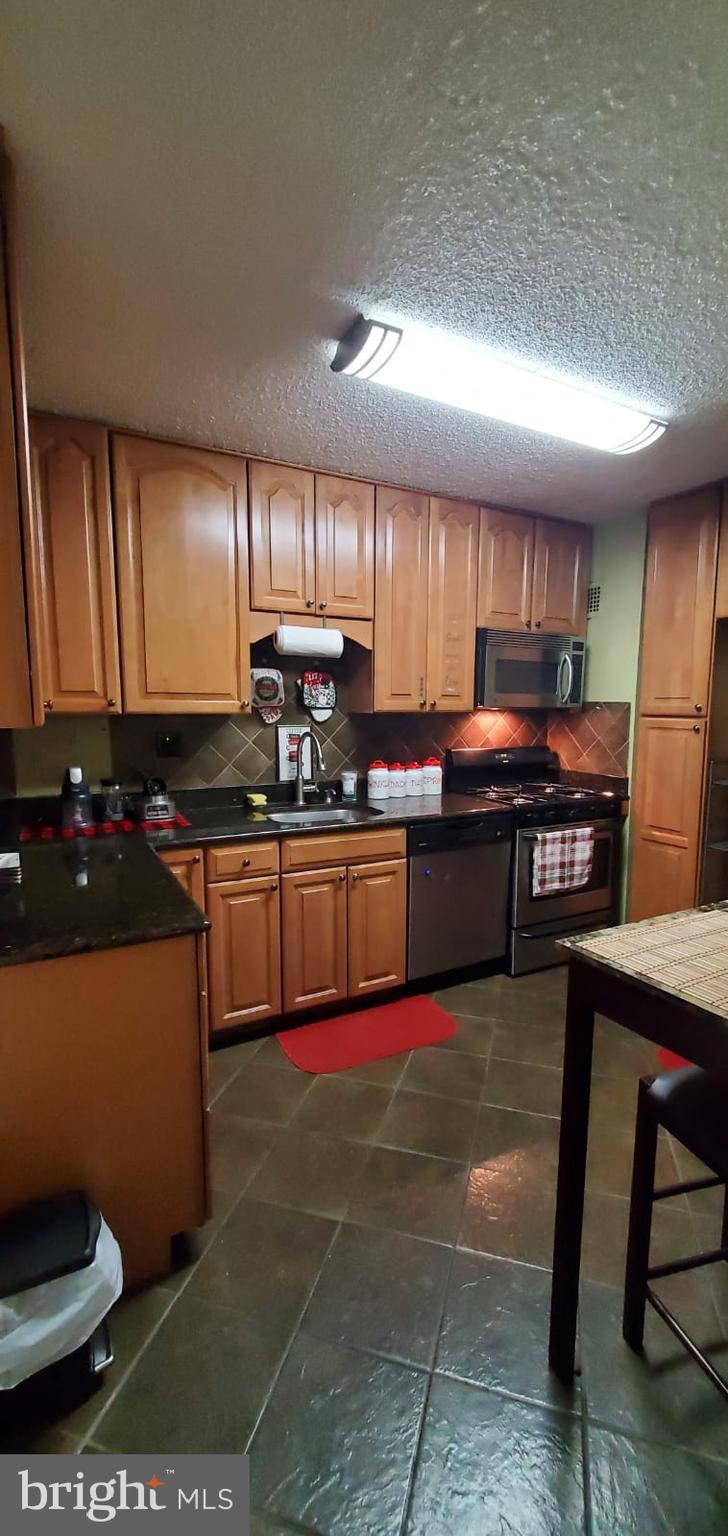 PARC EAST - Residential