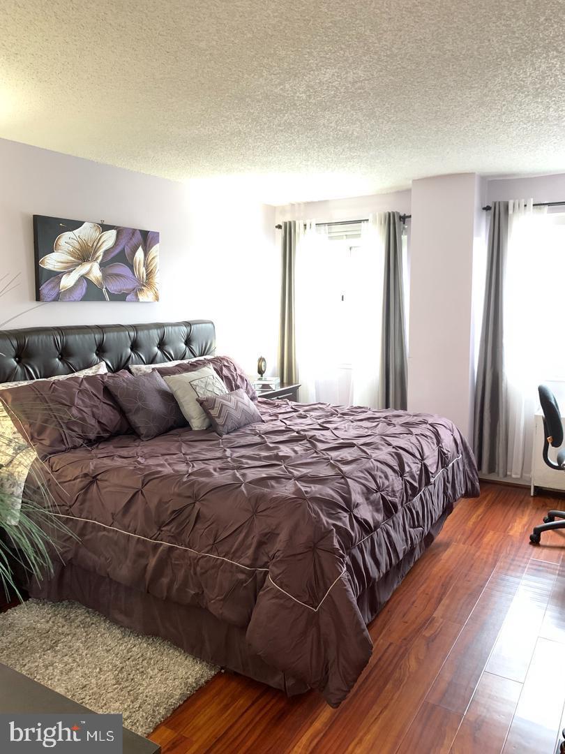 PARC EAST - Residential