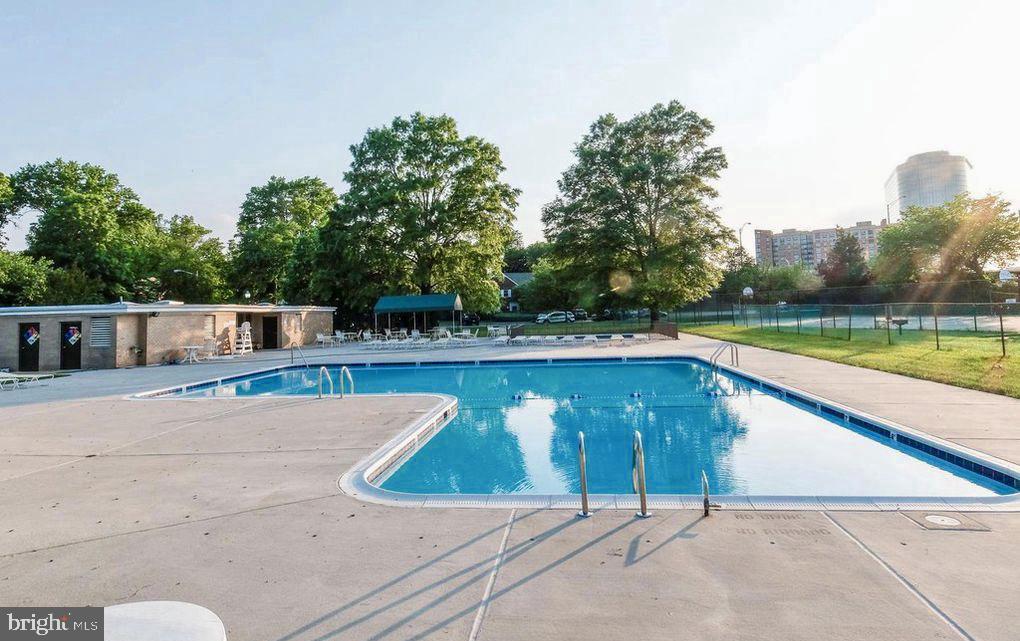 PARC EAST - Residential