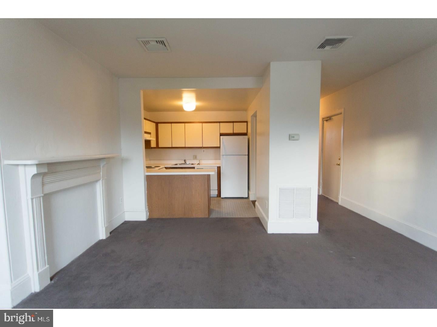 427 VINE STREET 1