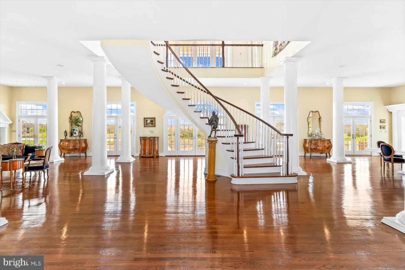 BOSCOBEL FARMS - Residential