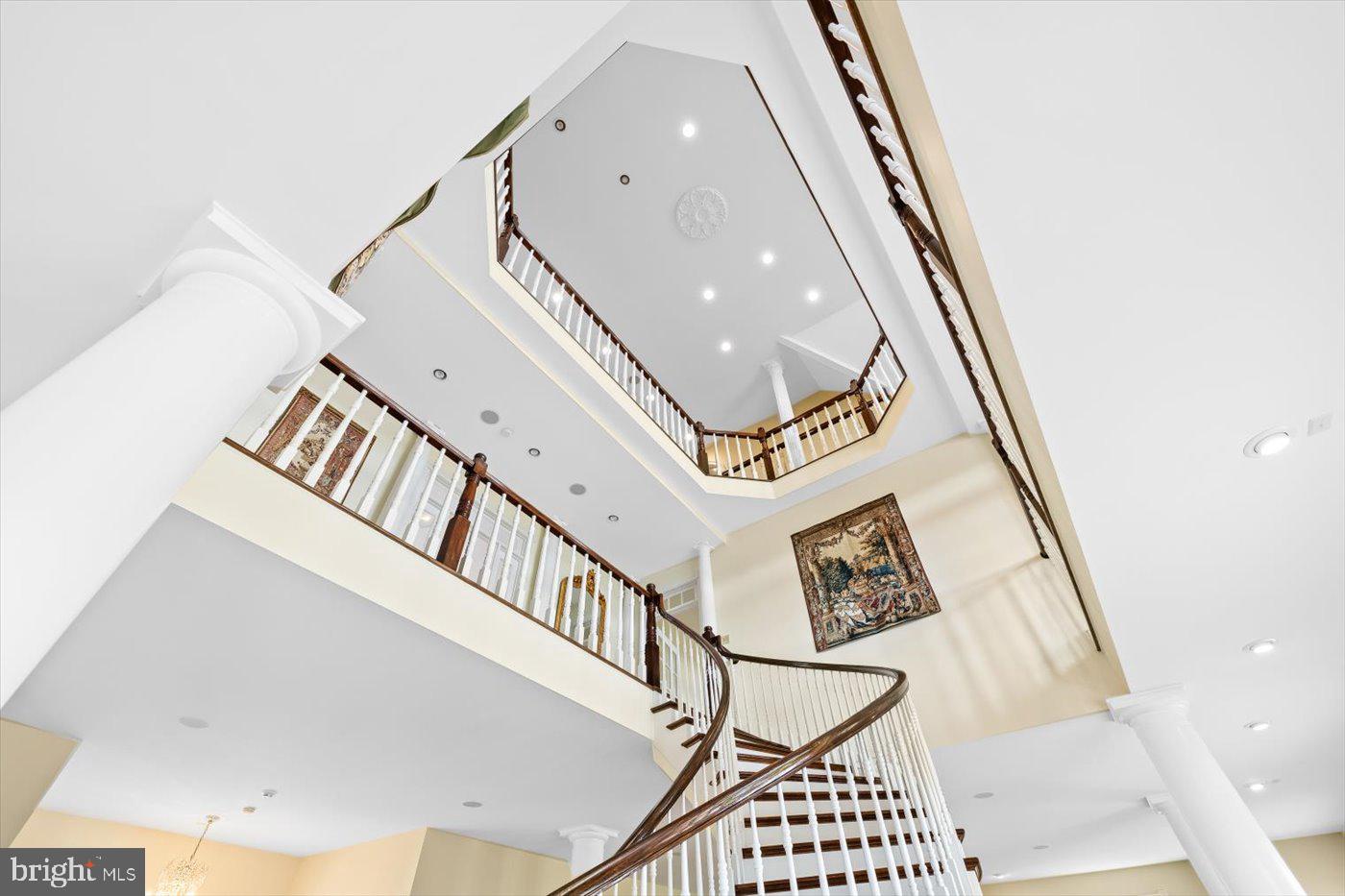 BOSCOBEL FARMS - Residential