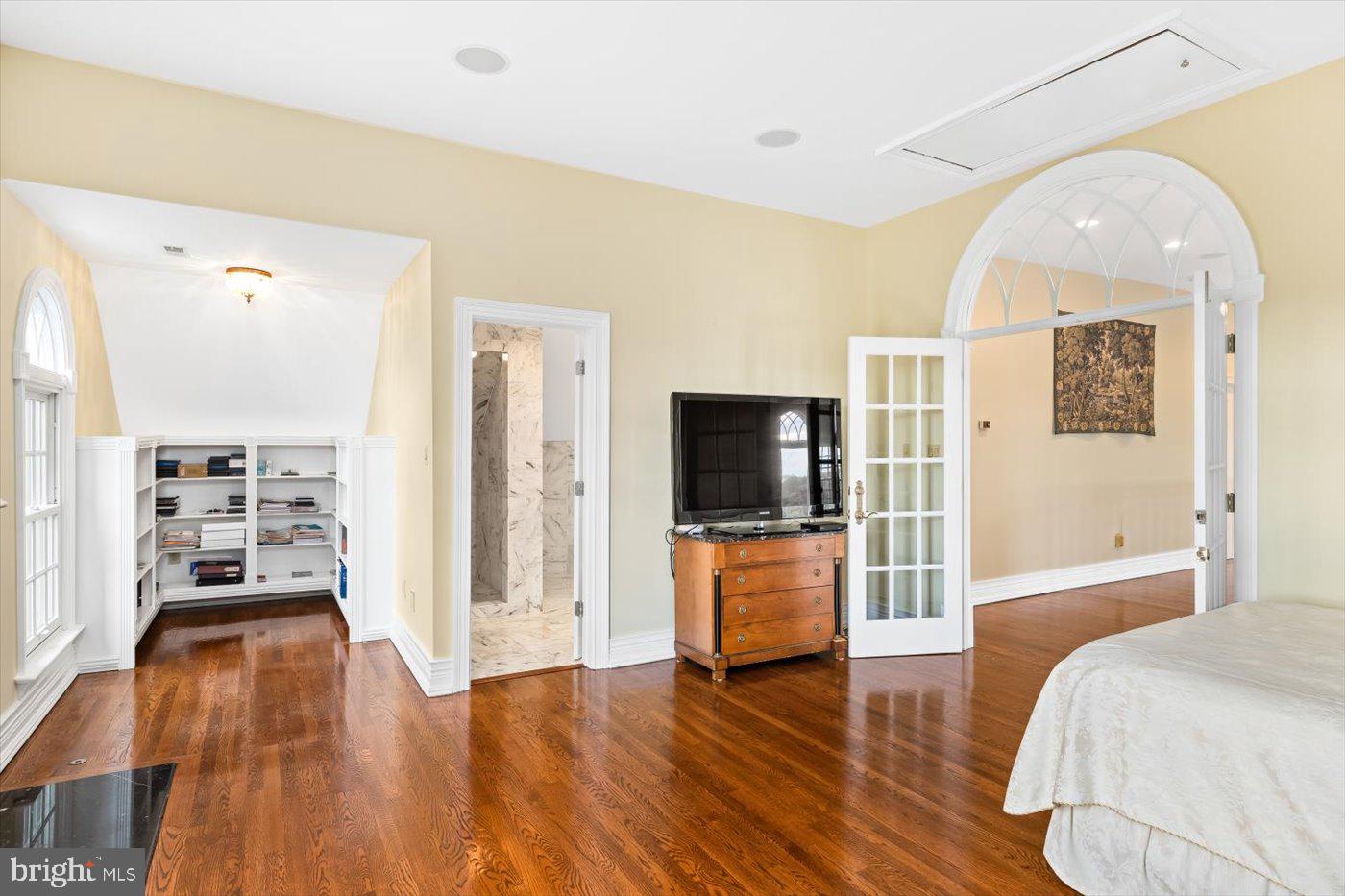 BOSCOBEL FARMS - Residential