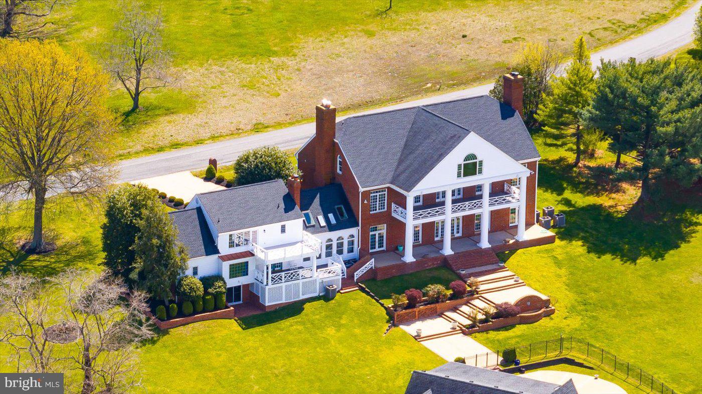 BOSCOBEL FARMS - Residential