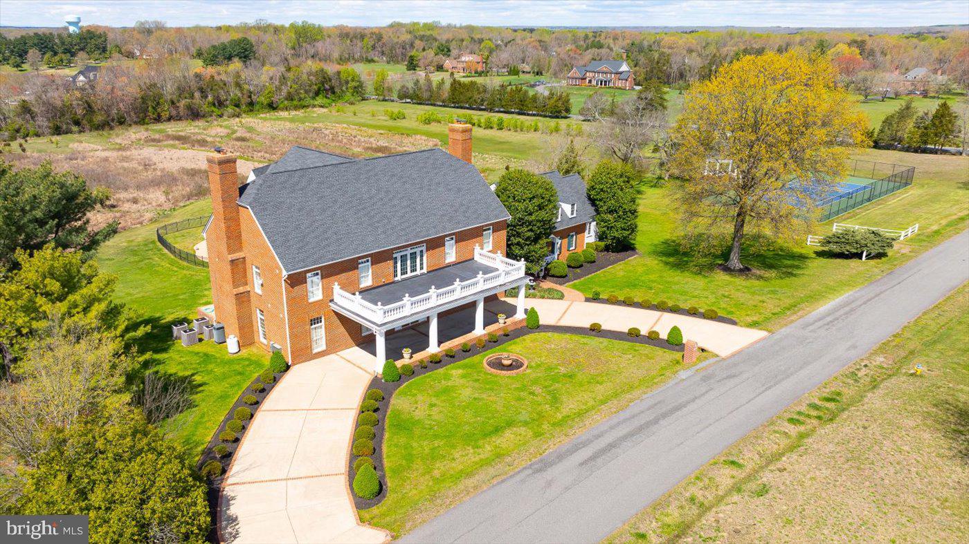 BOSCOBEL FARMS - Residential